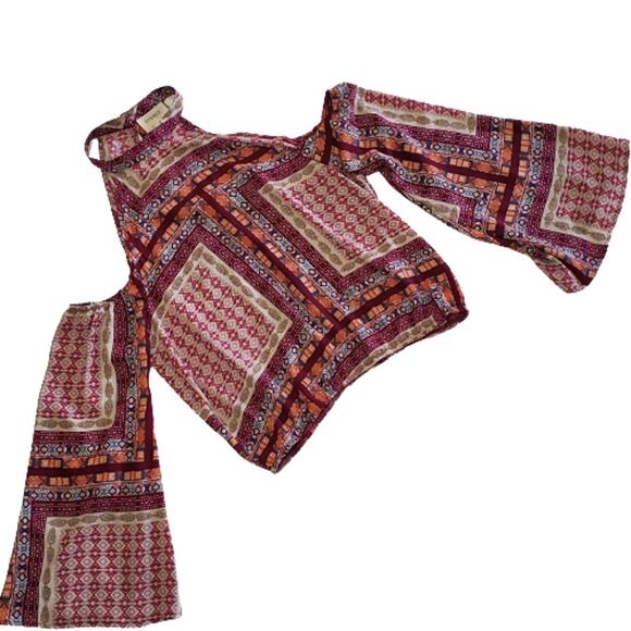 Everly Bohemian Cold Shoulder Crop Bell Sleeve Halter Top Small - Picture 1 of 9